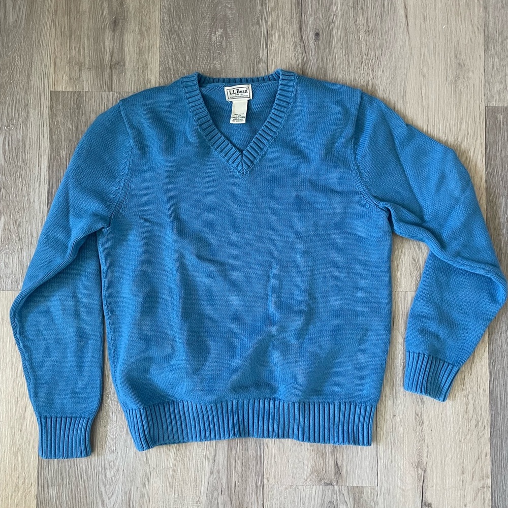 L.L. Bean Blue V-Neck Sweater Classic Knit Style